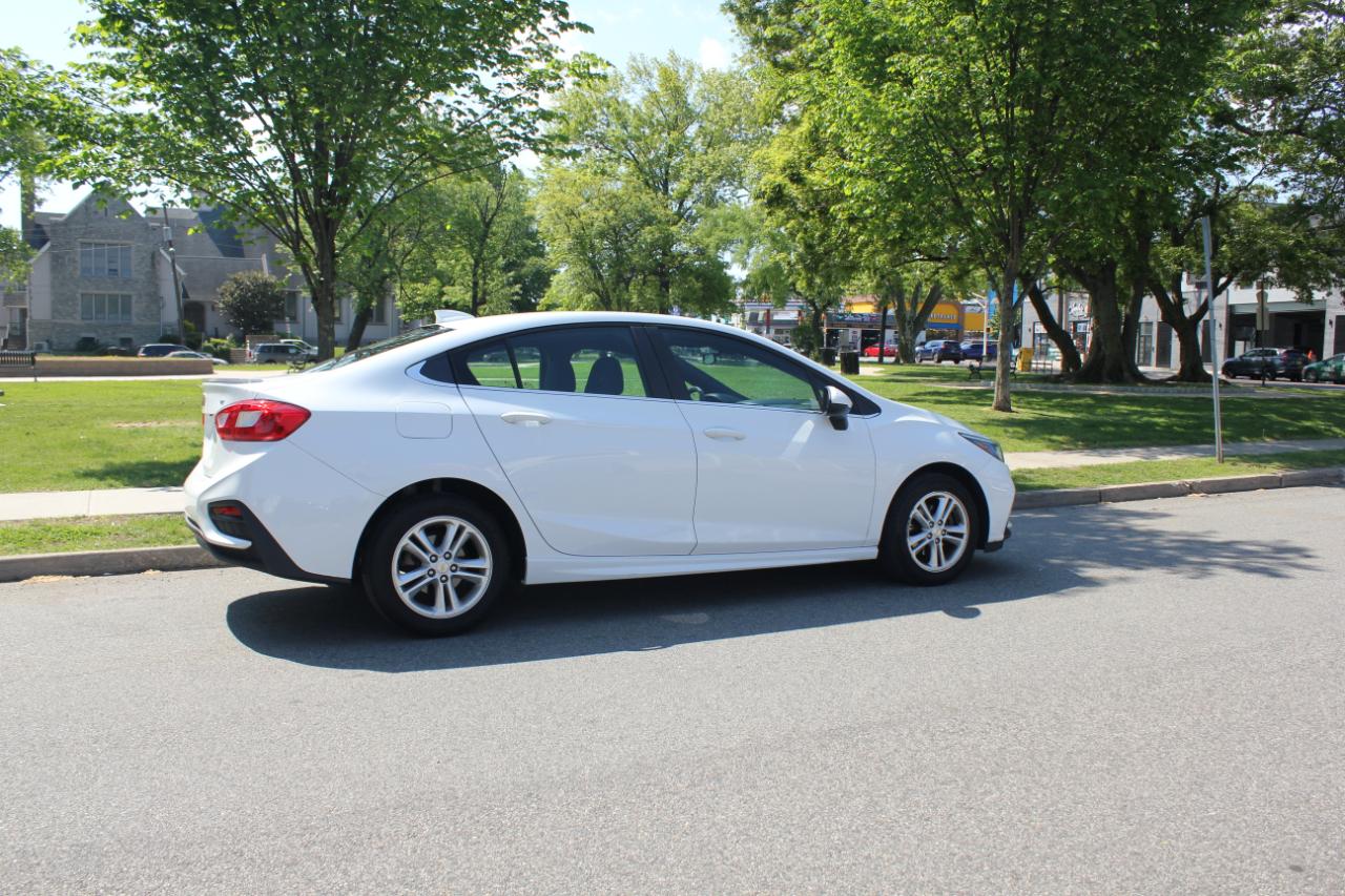 Chevrolet Cruze LT Auto 2017
