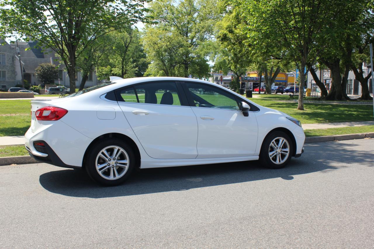 Chevrolet Cruze LT Auto 2017
