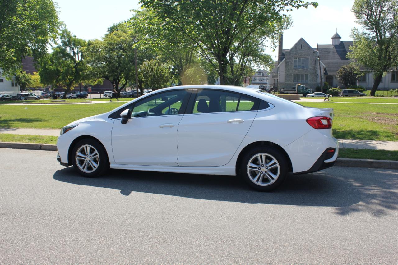 Chevrolet Cruze LT Auto 2017