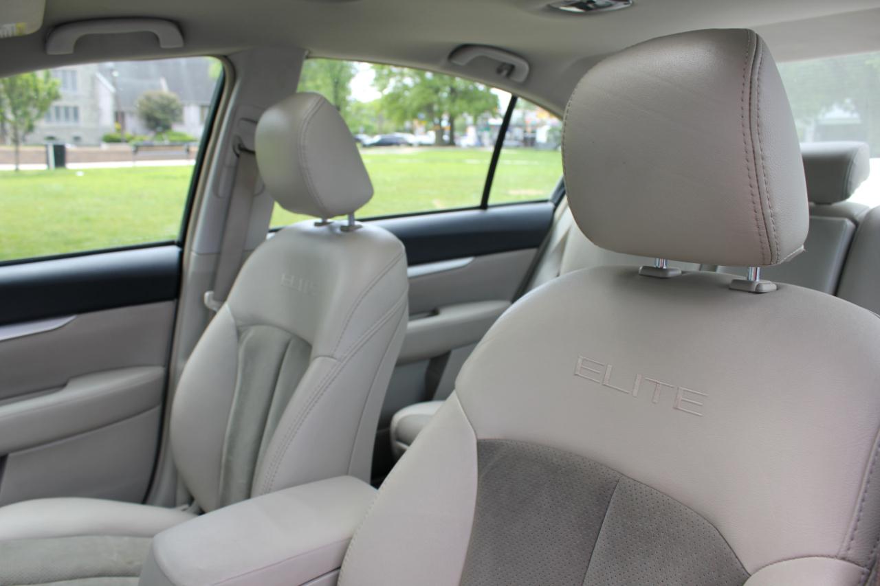 Subaru Legacy 2.5i Premium 2013