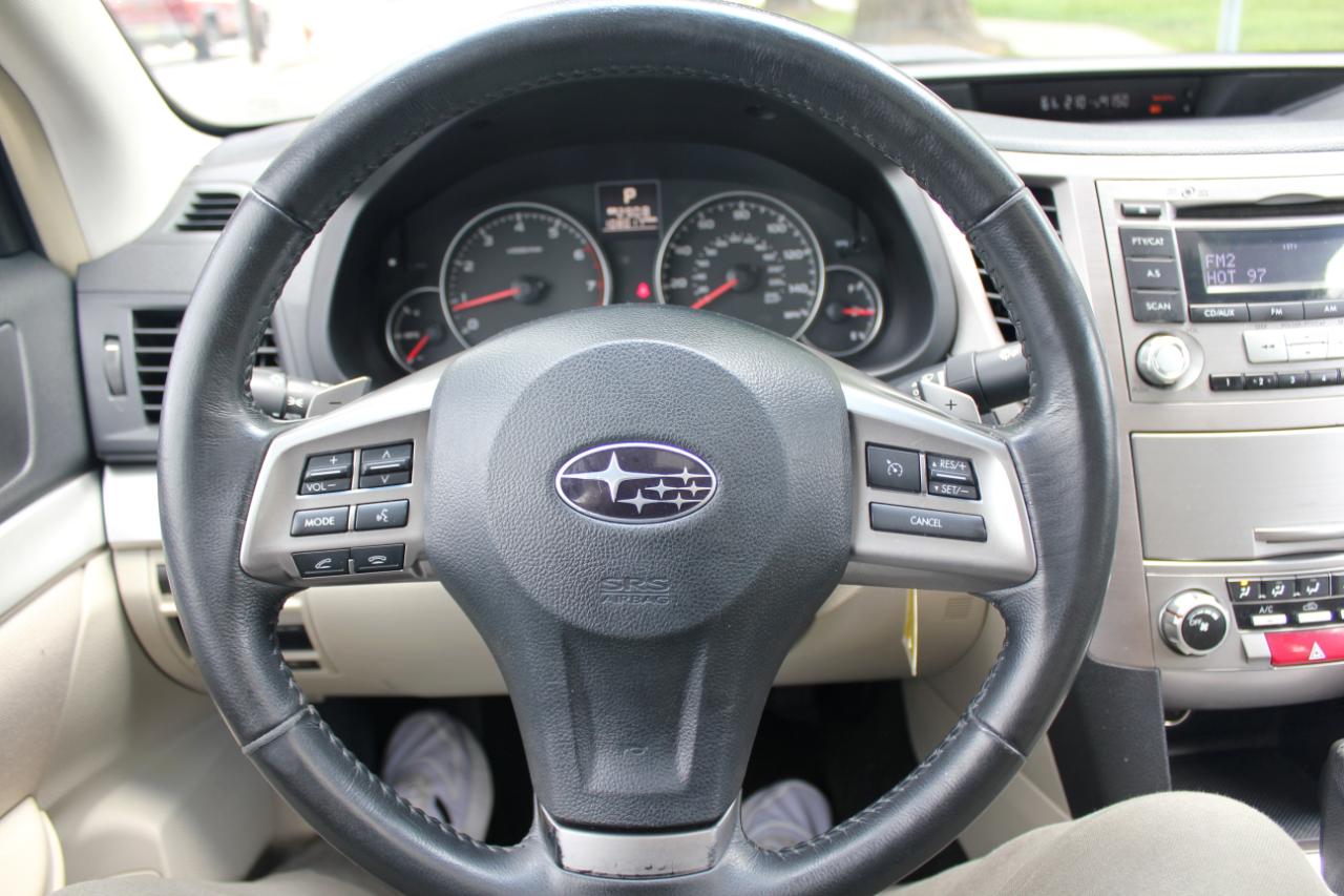 Subaru Legacy 2.5i Premium 2013
