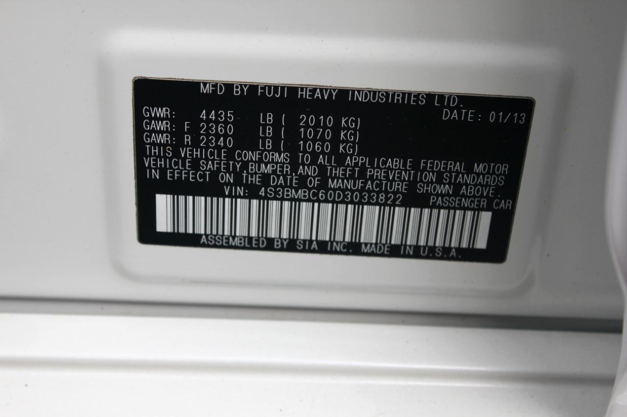 Subaru Legacy 2.5i Premium 2013