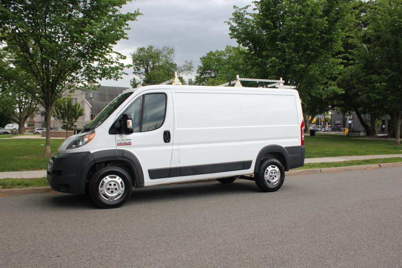 RAM Promaster 1500 Low Roof Tradesman 136-in. WB 2017