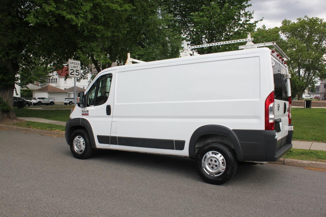 RAM Promaster 1500 Low Roof Tradesman 136-in. WB 2017