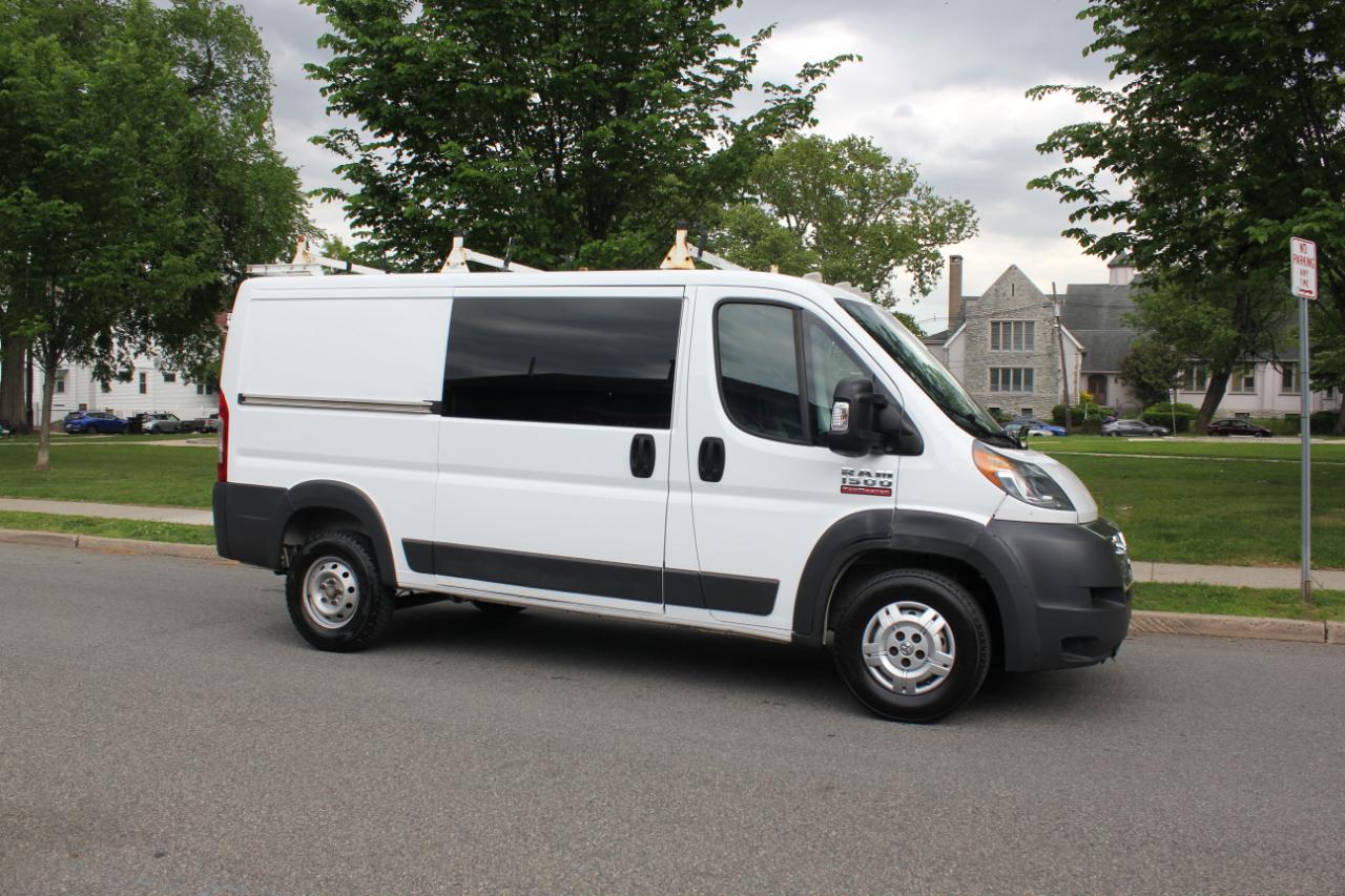 RAM Promaster 1500 Low Roof Tradesman 136-in. WB 2017