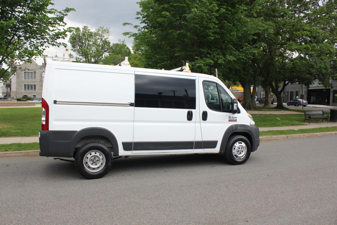 RAM Promaster 1500 Low Roof Tradesman 136-in. WB 2017