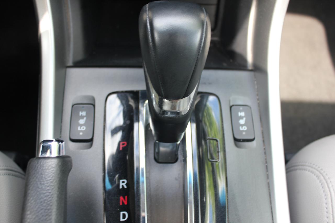 Honda Accord EX-L V6 Sedan AT 2013