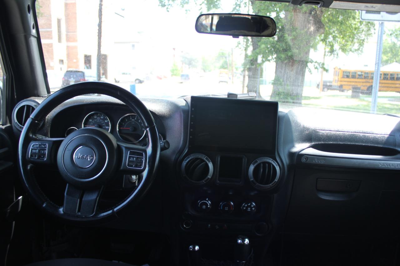 Jeep Wrangler  2015