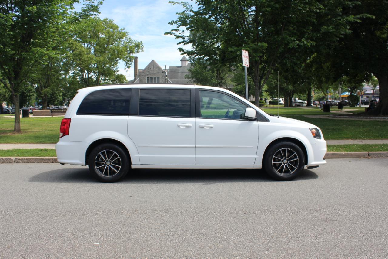 Dodge Grand Caravan R/T 2016