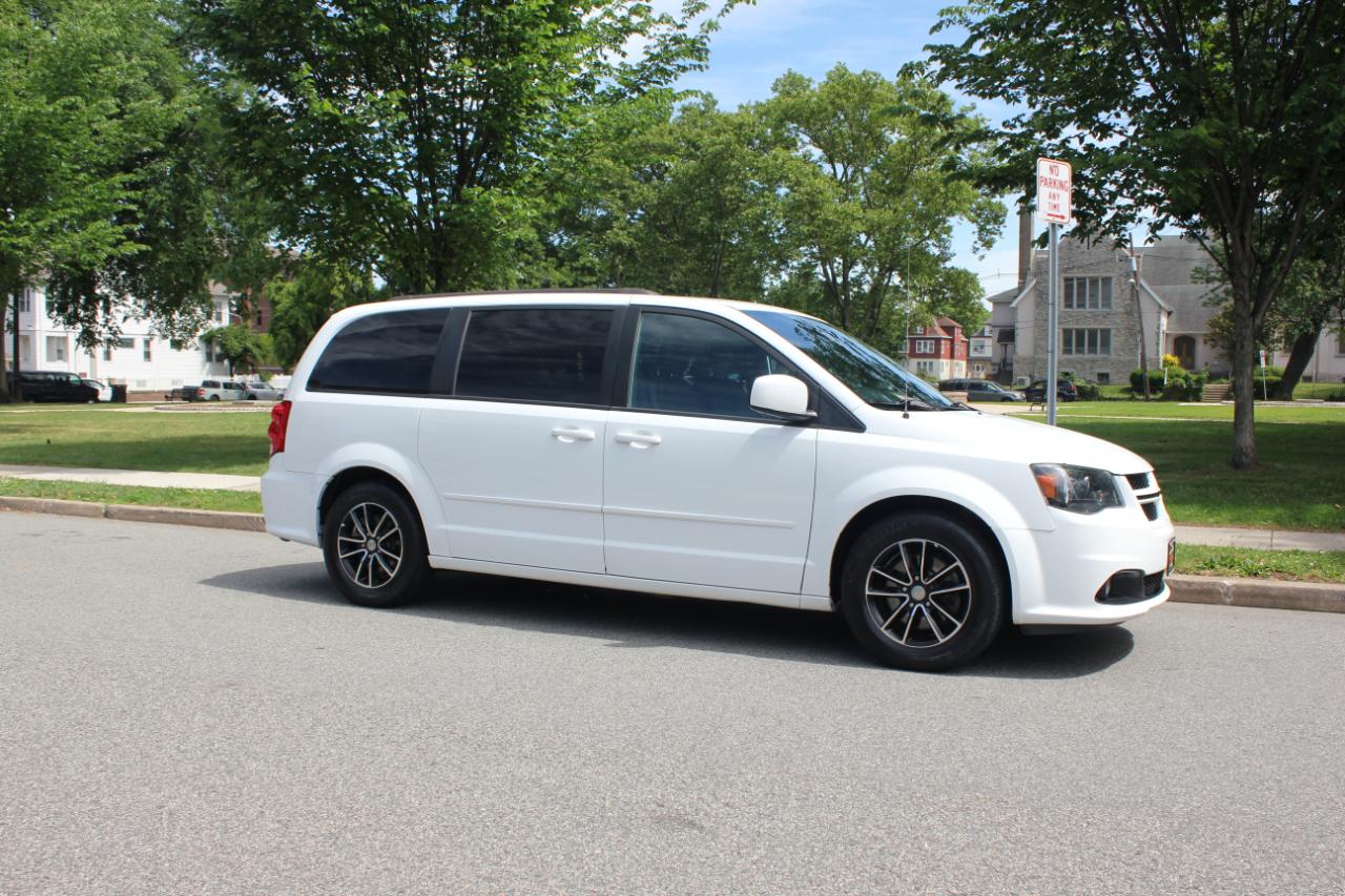 Dodge Grand Caravan R/T 2016