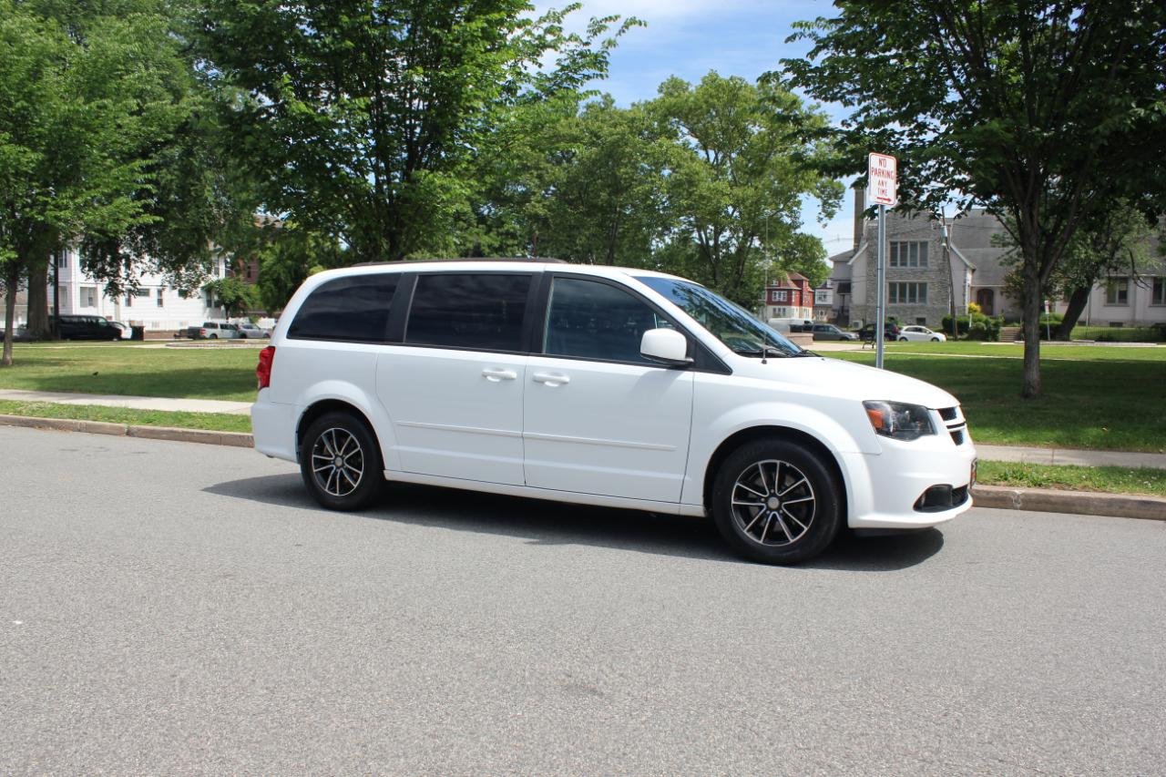 Dodge Grand Caravan R/T 2016