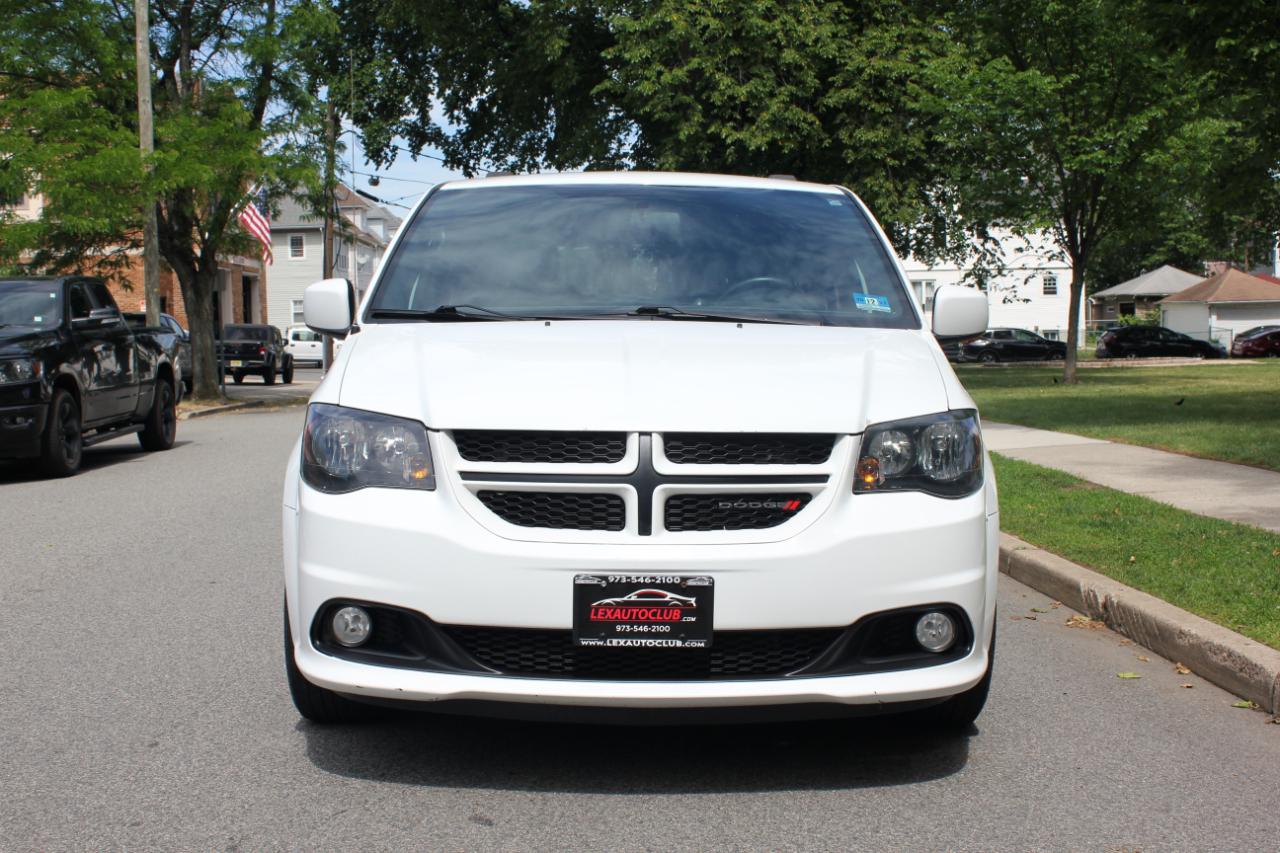 Dodge Grand Caravan R/T 2016