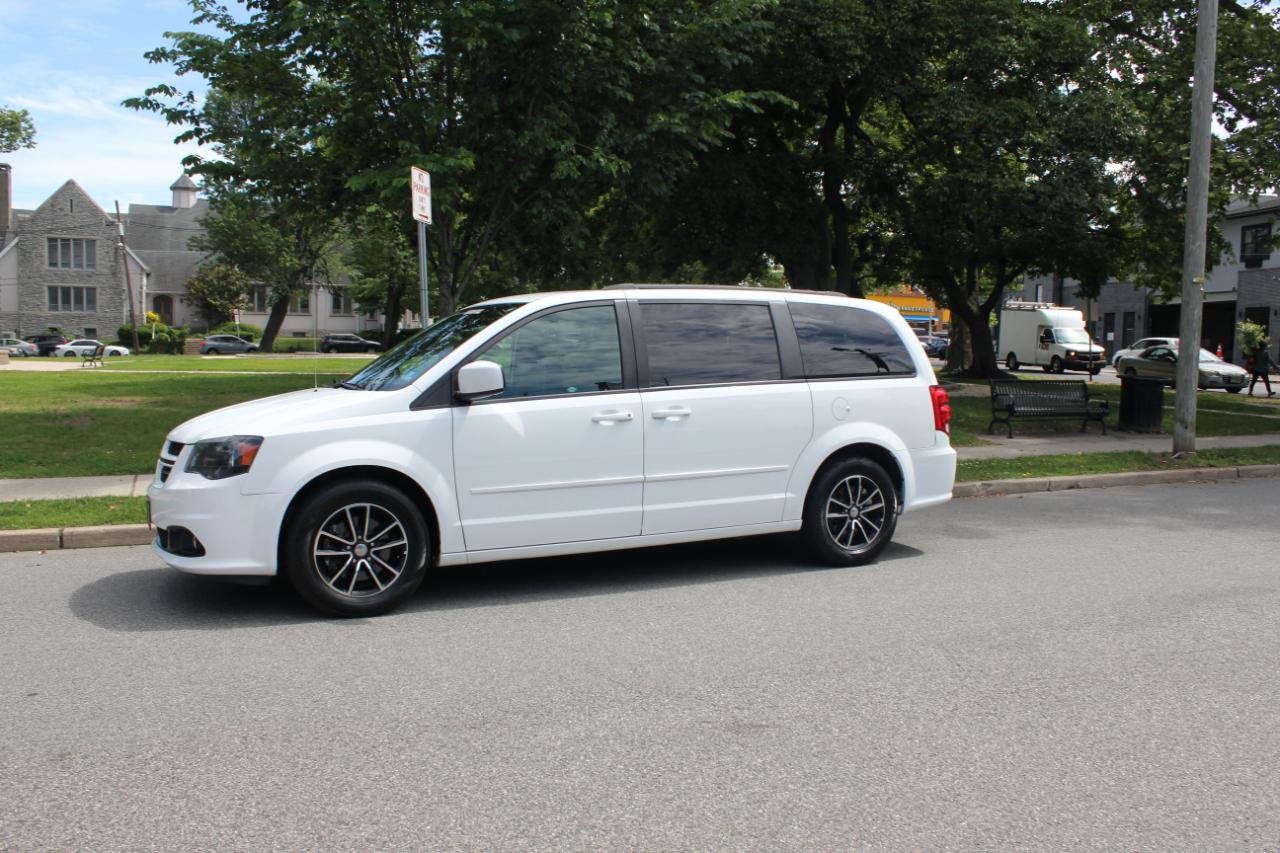 Dodge Grand Caravan R/T 2016