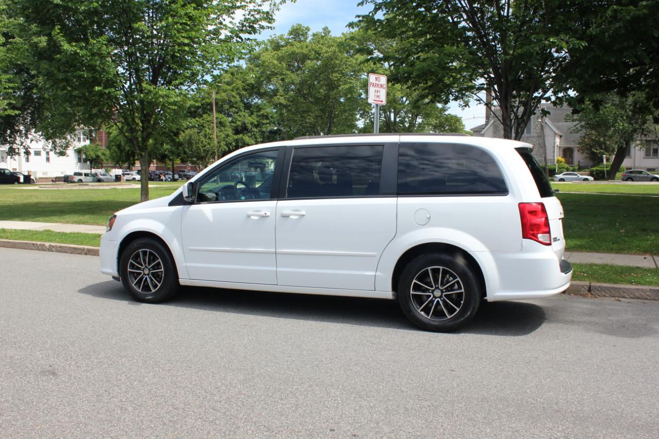 Dodge Grand Caravan R/T 2016