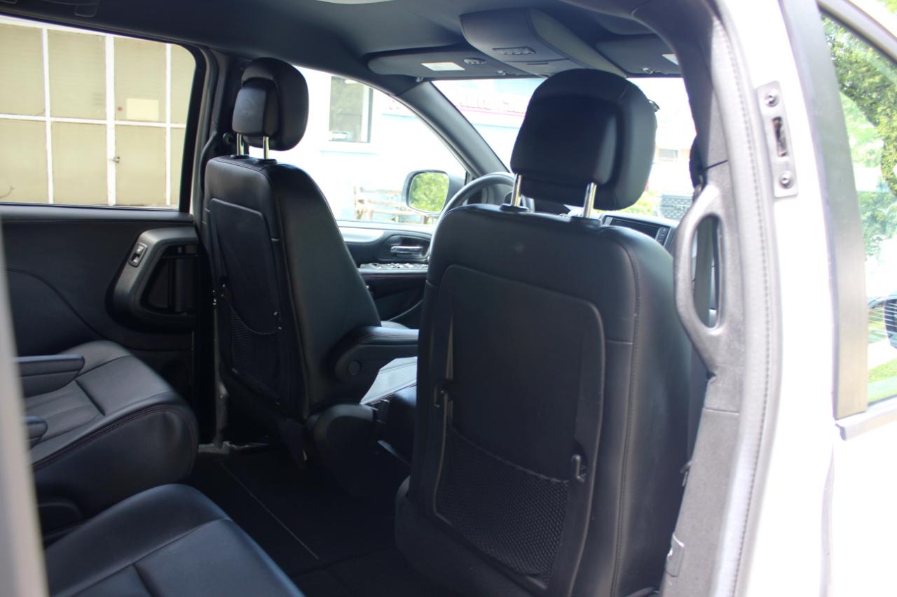 Dodge Grand Caravan R/T 2016