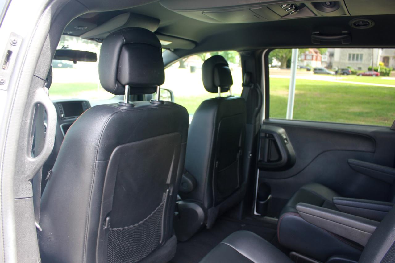 Dodge Grand Caravan R/T 2016