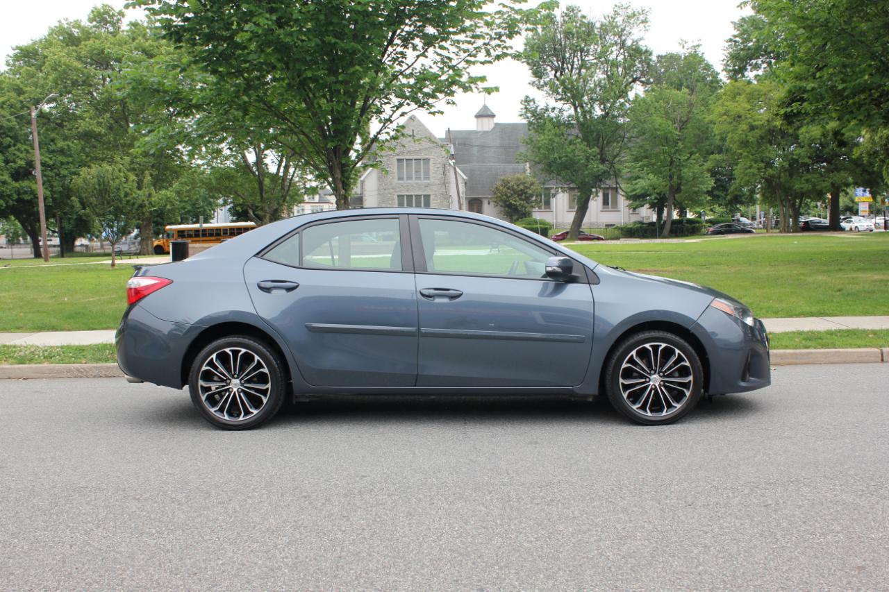 Toyota Corolla S Plus 6MT 2014