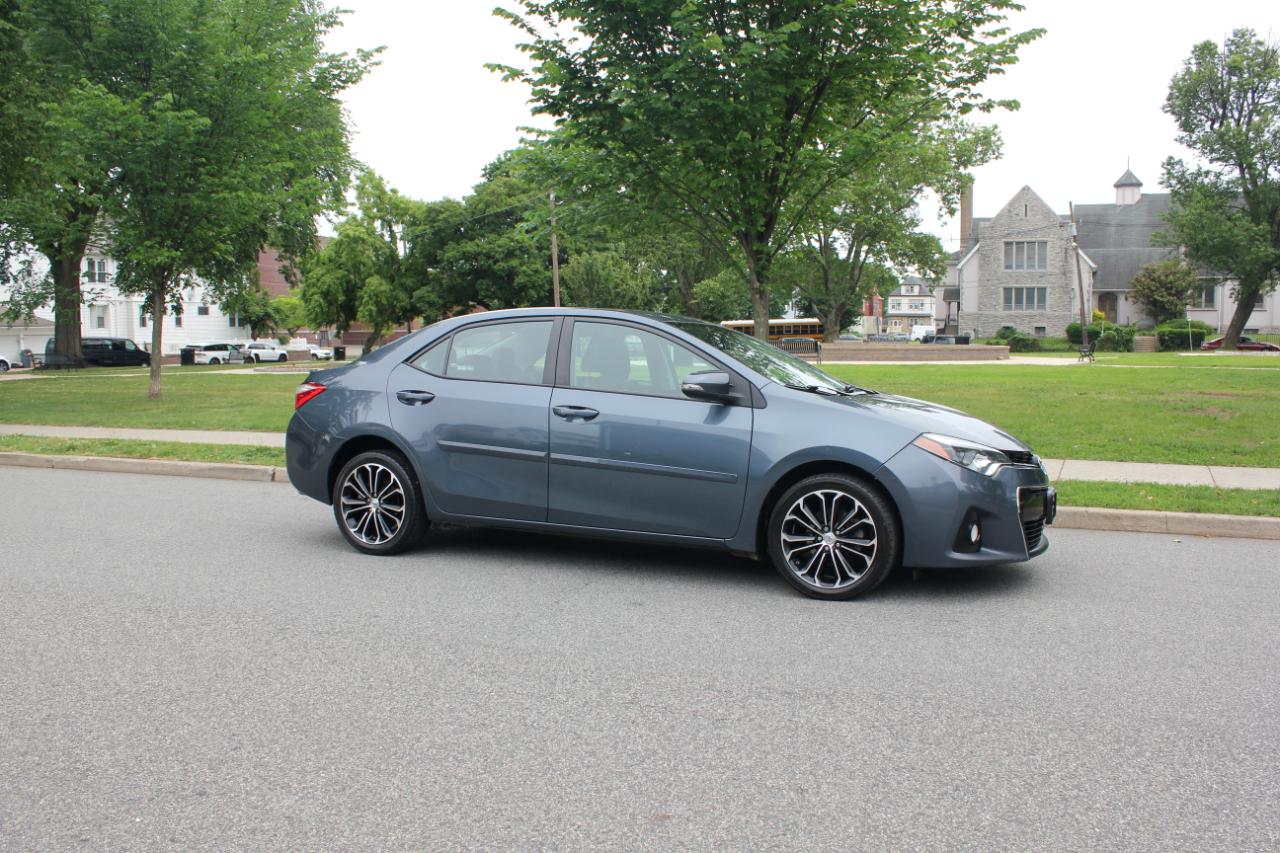 Toyota Corolla S Plus 6MT 2014