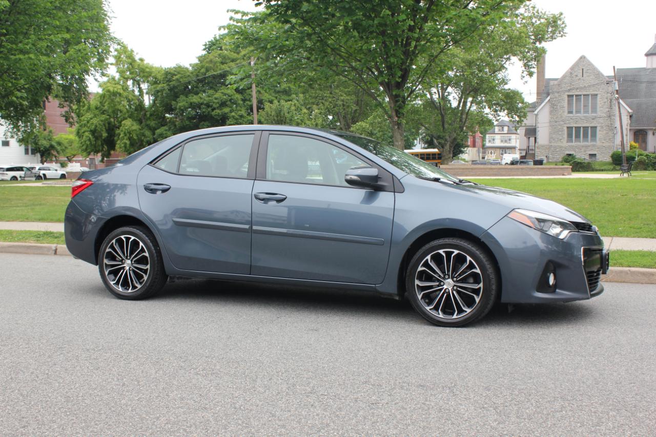Toyota Corolla S Plus 6MT 2014