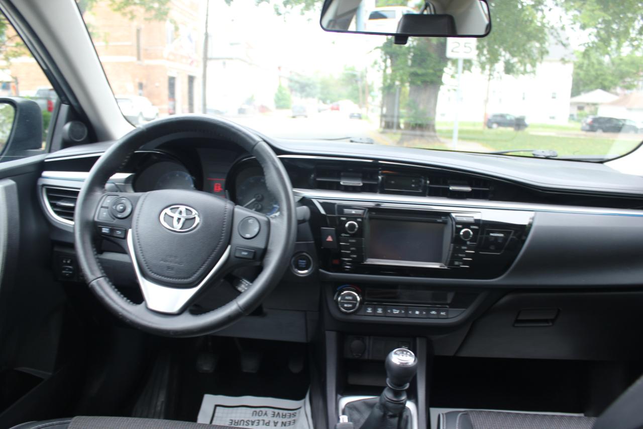 Toyota Corolla S Plus 6MT 2014