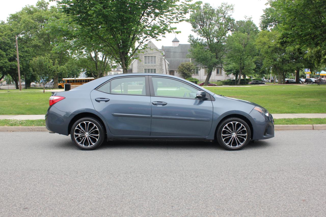 Toyota Corolla S Plus 6MT 2014