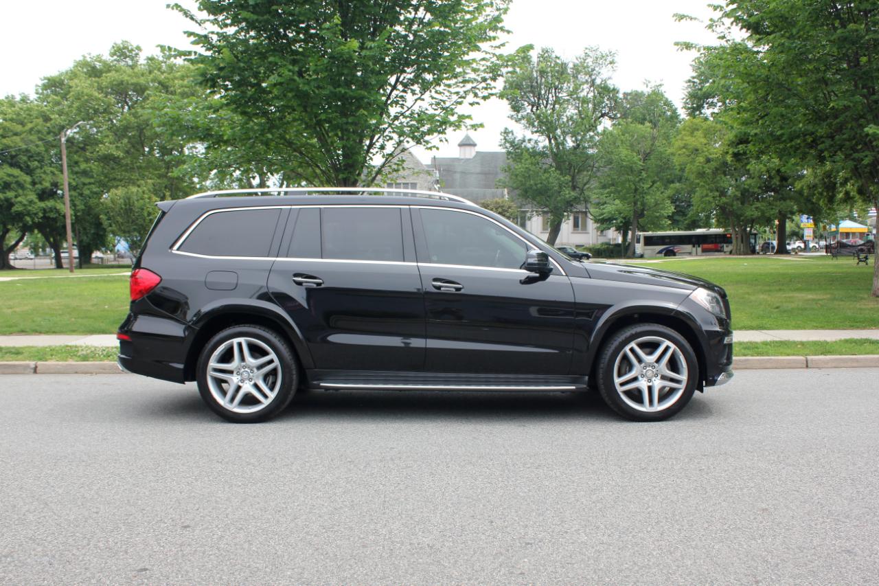 Mercedes-Benz GL-Class GL550 4MATIC 2015