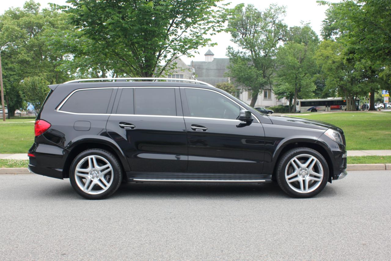 Mercedes-Benz GL-Class GL550 4MATIC 2015