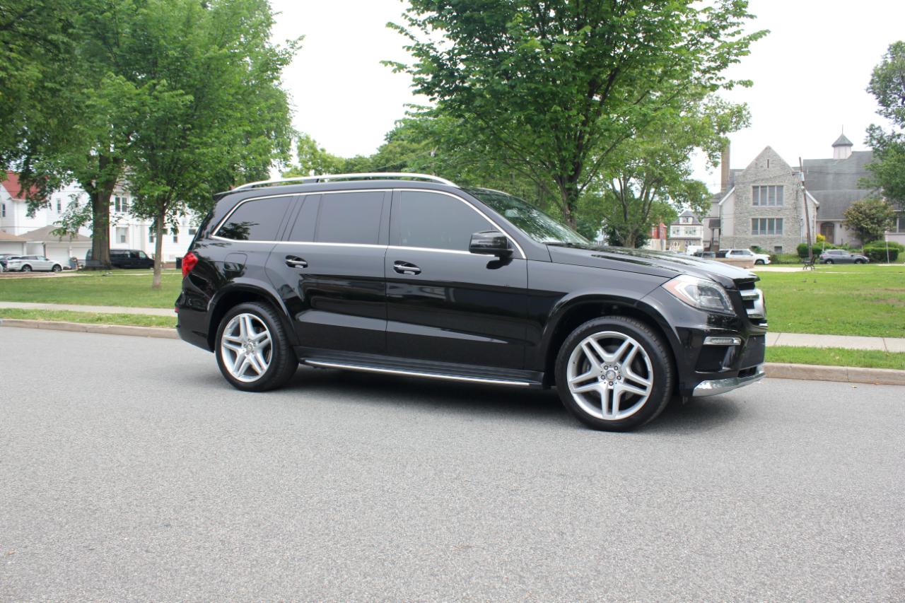 Mercedes-Benz GL-Class GL550 4MATIC 2015