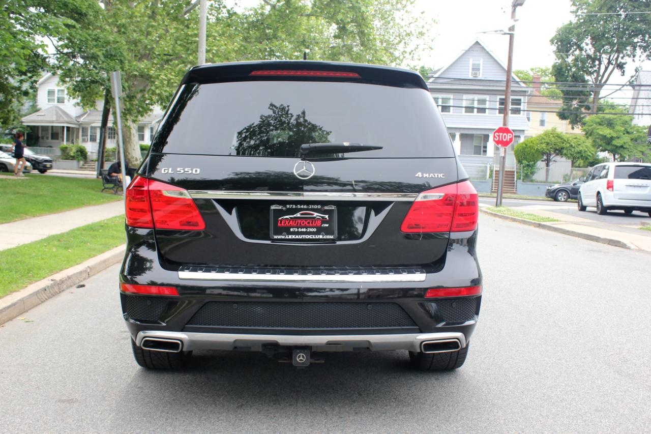 Mercedes-Benz GL-Class GL550 4MATIC 2015