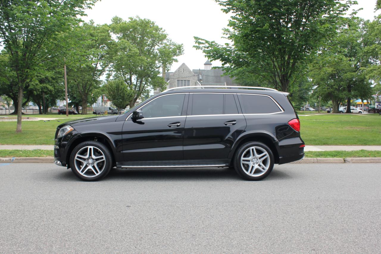 Mercedes-Benz GL-Class GL550 4MATIC 2015
