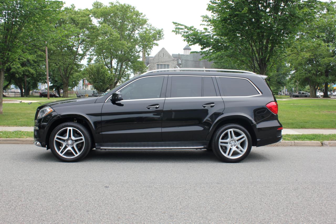 Mercedes-Benz GL-Class GL550 4MATIC 2015