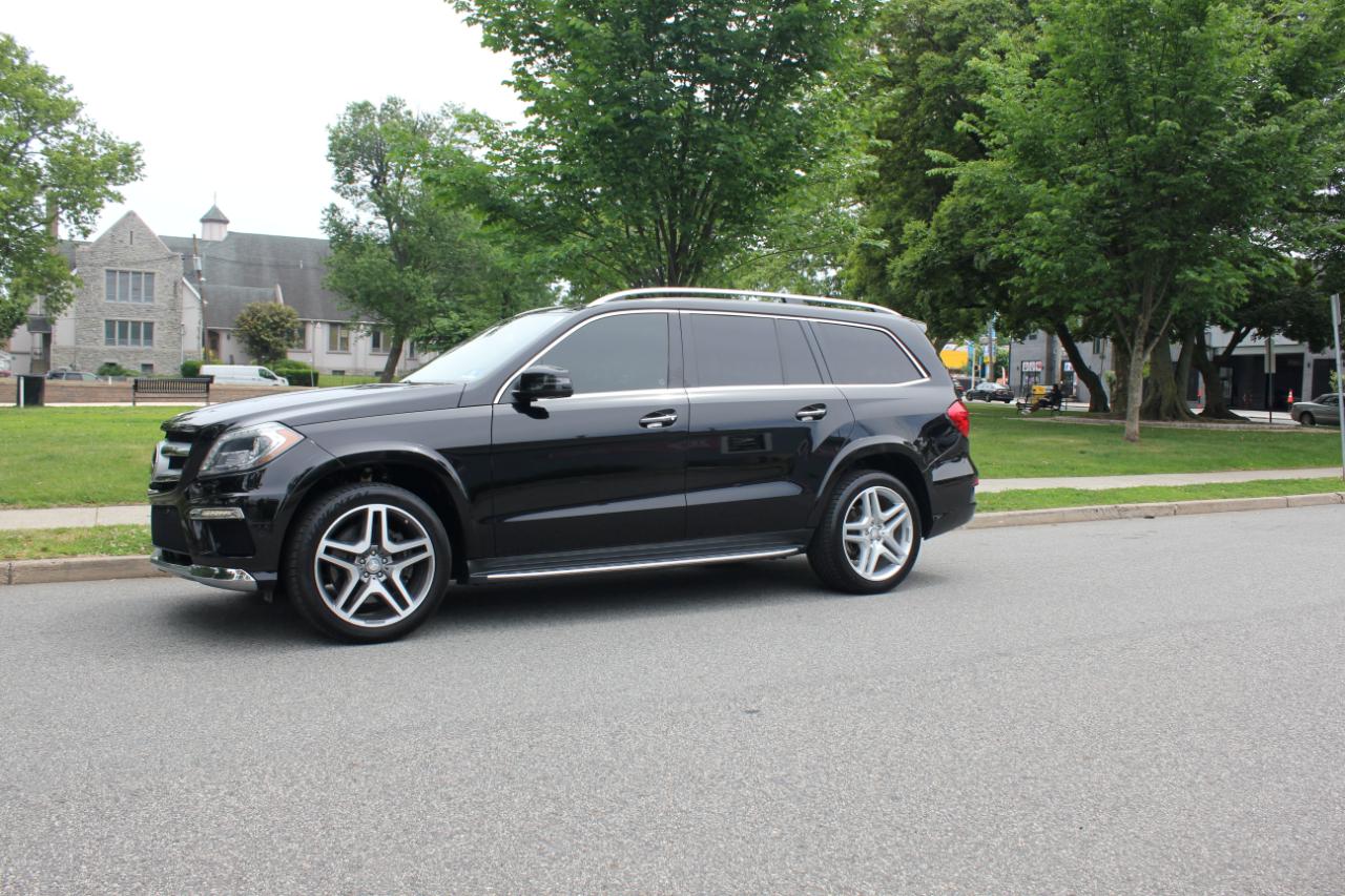 Mercedes-Benz GL-Class GL550 4MATIC 2015
