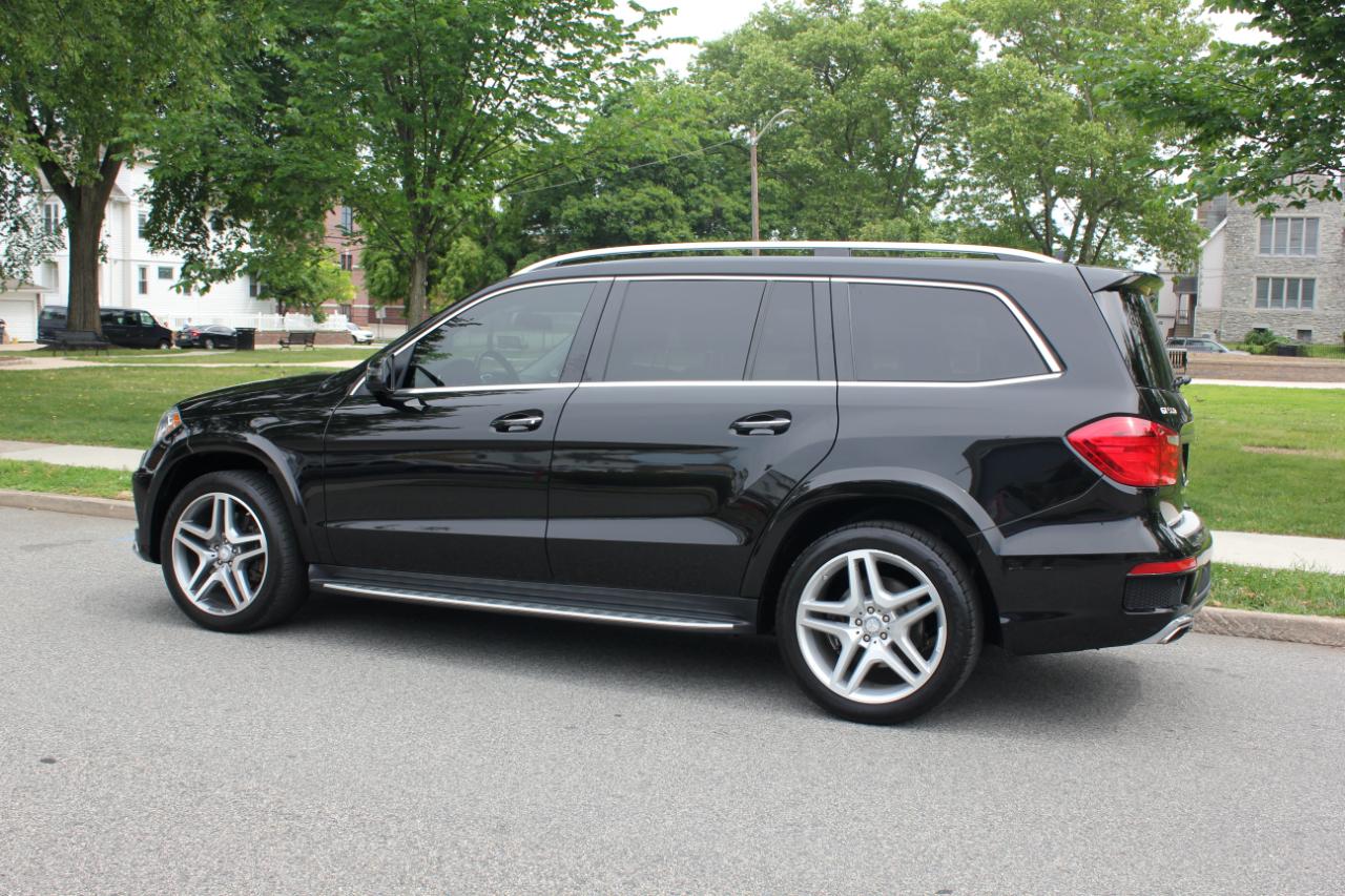 Mercedes-Benz GL-Class GL550 4MATIC 2015