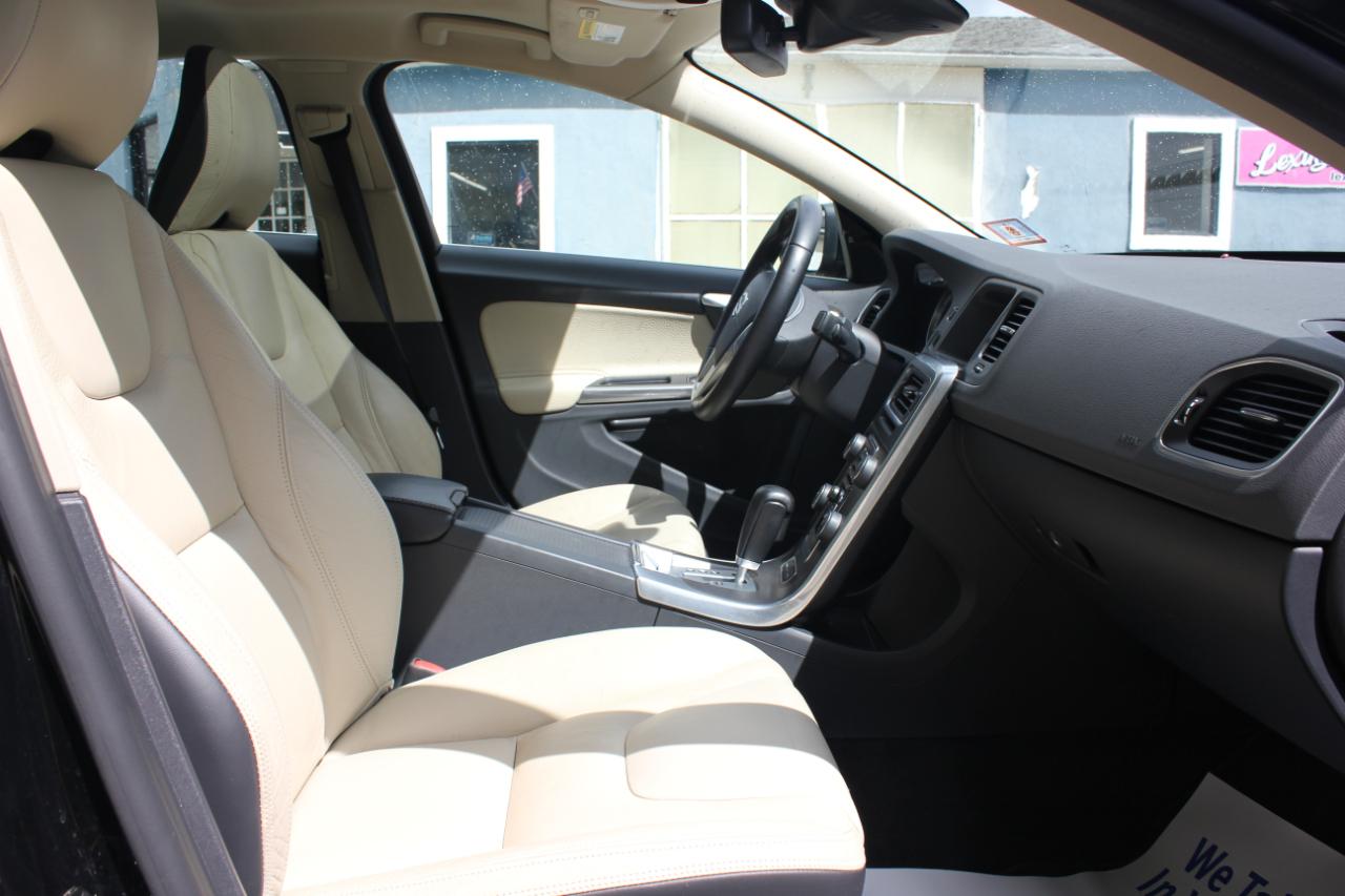 Volvo S60 T6 AWD 2012