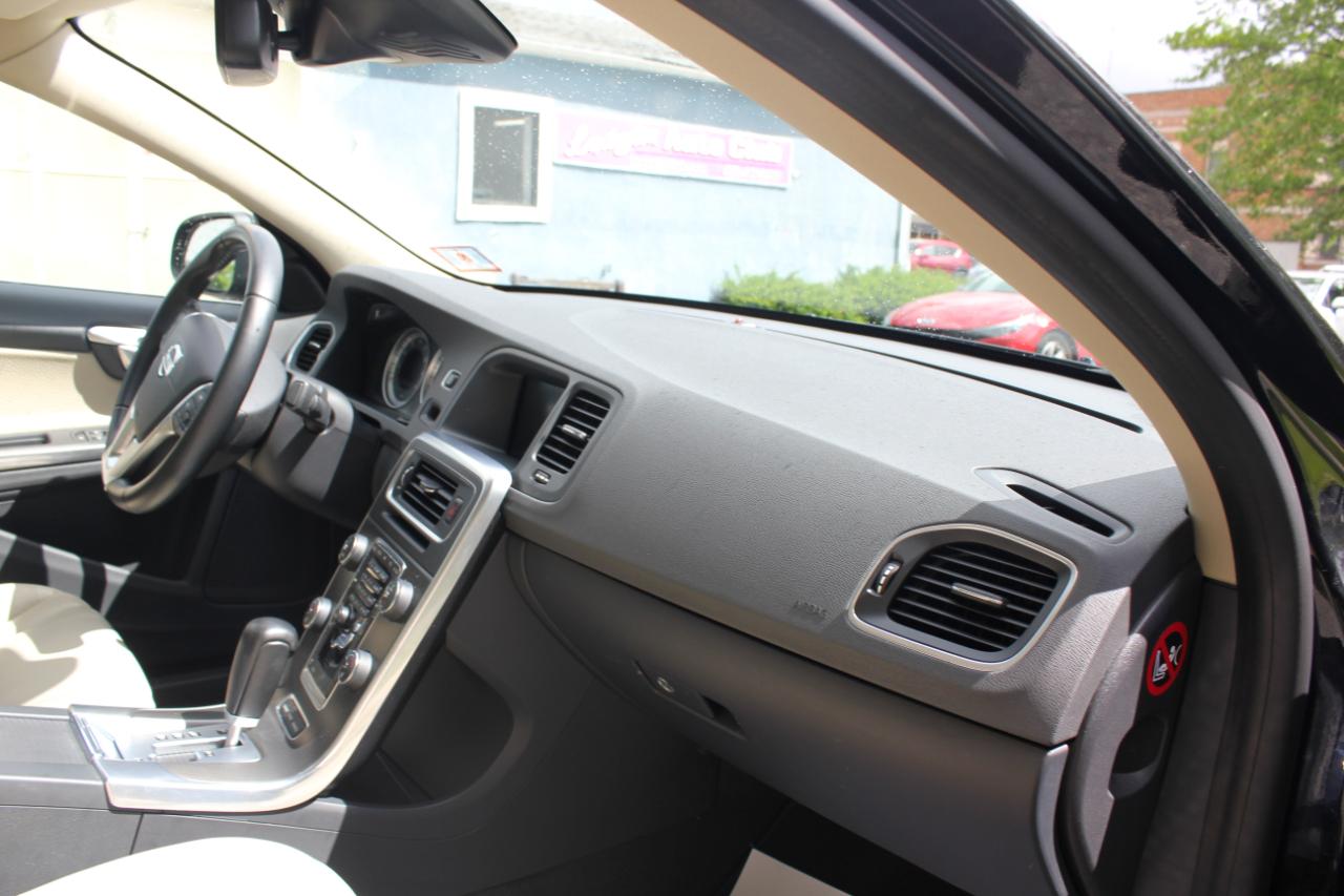 Volvo S60 T6 AWD 2012