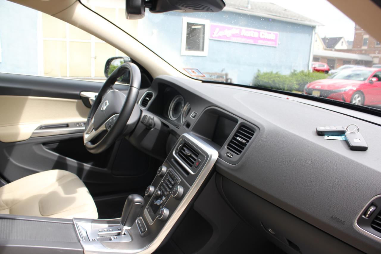 Volvo S60 T6 AWD 2012