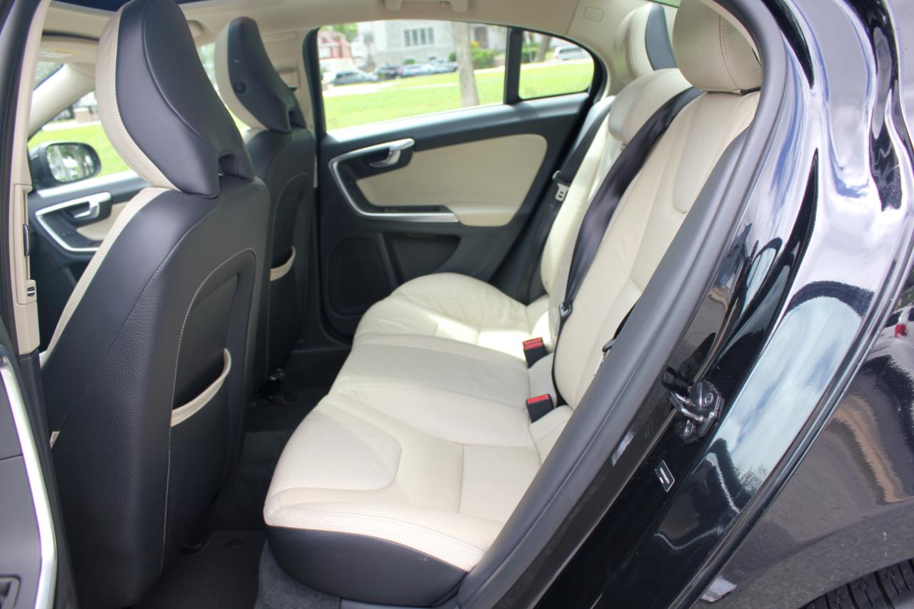 Volvo S60 T6 AWD 2012