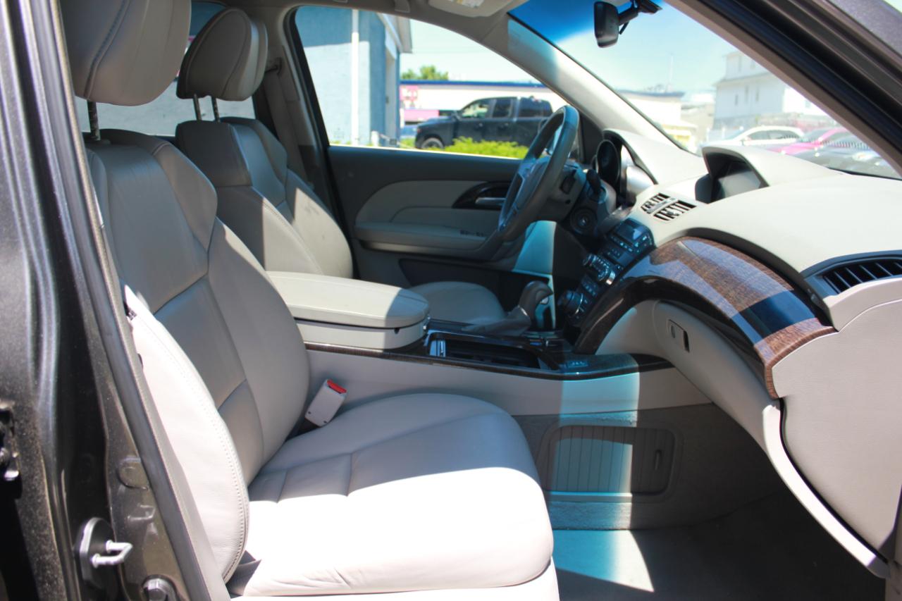 Acura MDX 6-Spd AT w/Tech and Entertainment Package 2012