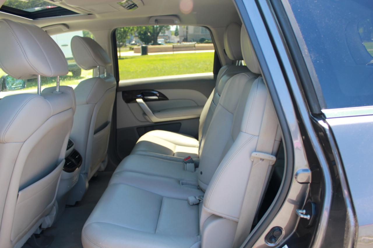 Acura MDX 6-Spd AT w/Tech and Entertainment Package 2012