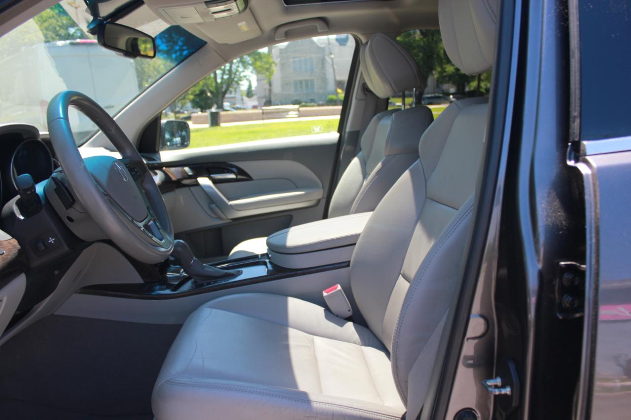 Acura MDX 6-Spd AT w/Tech and Entertainment Package 2012