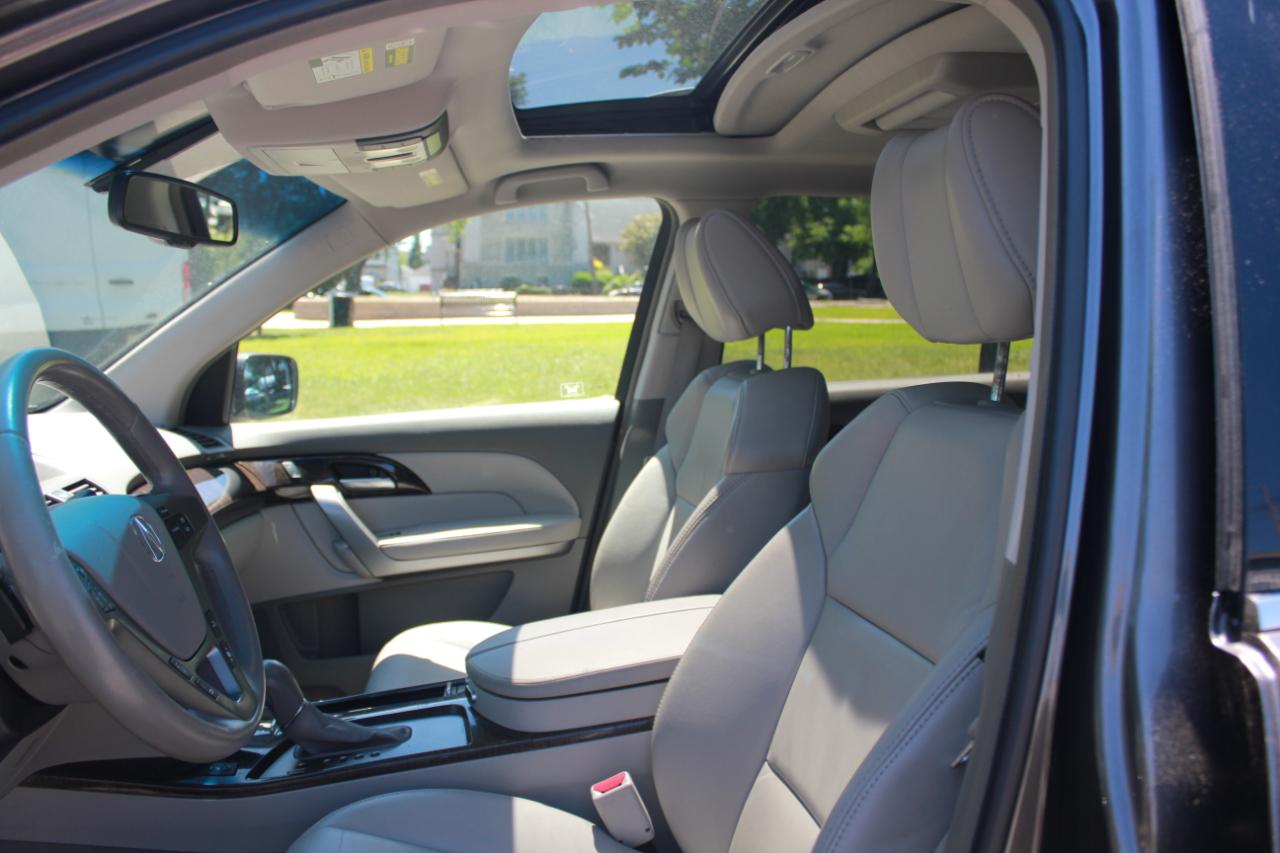 Acura MDX 6-Spd AT w/Tech and Entertainment Package 2012