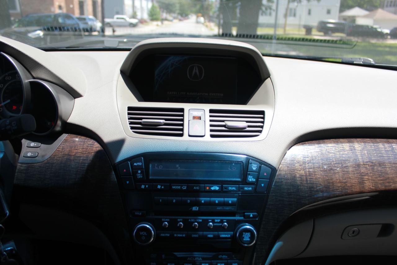 Acura MDX 6-Spd AT w/Tech and Entertainment Package 2012