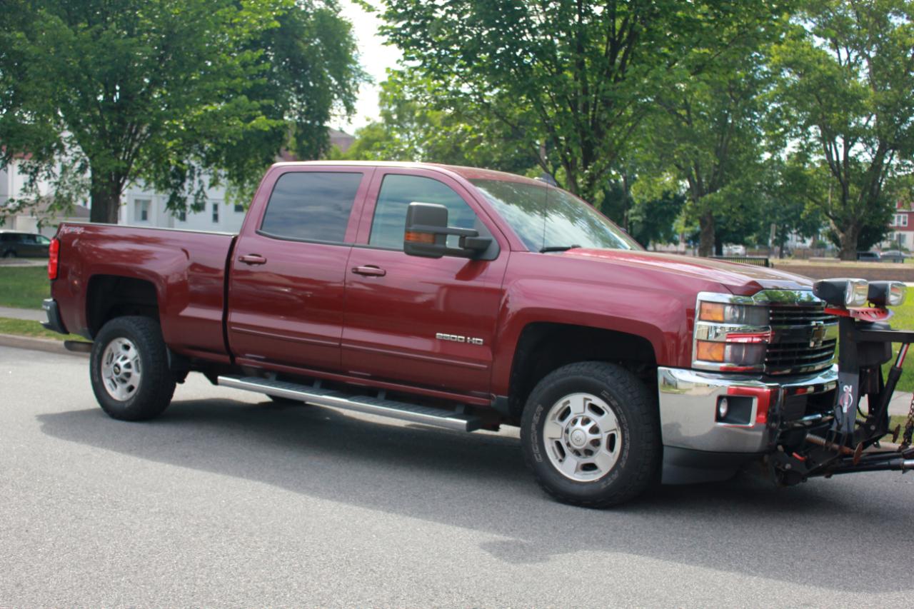 Chevrolet Silverado 2500HD LT Crew Cab Long Box 4WD 2015
