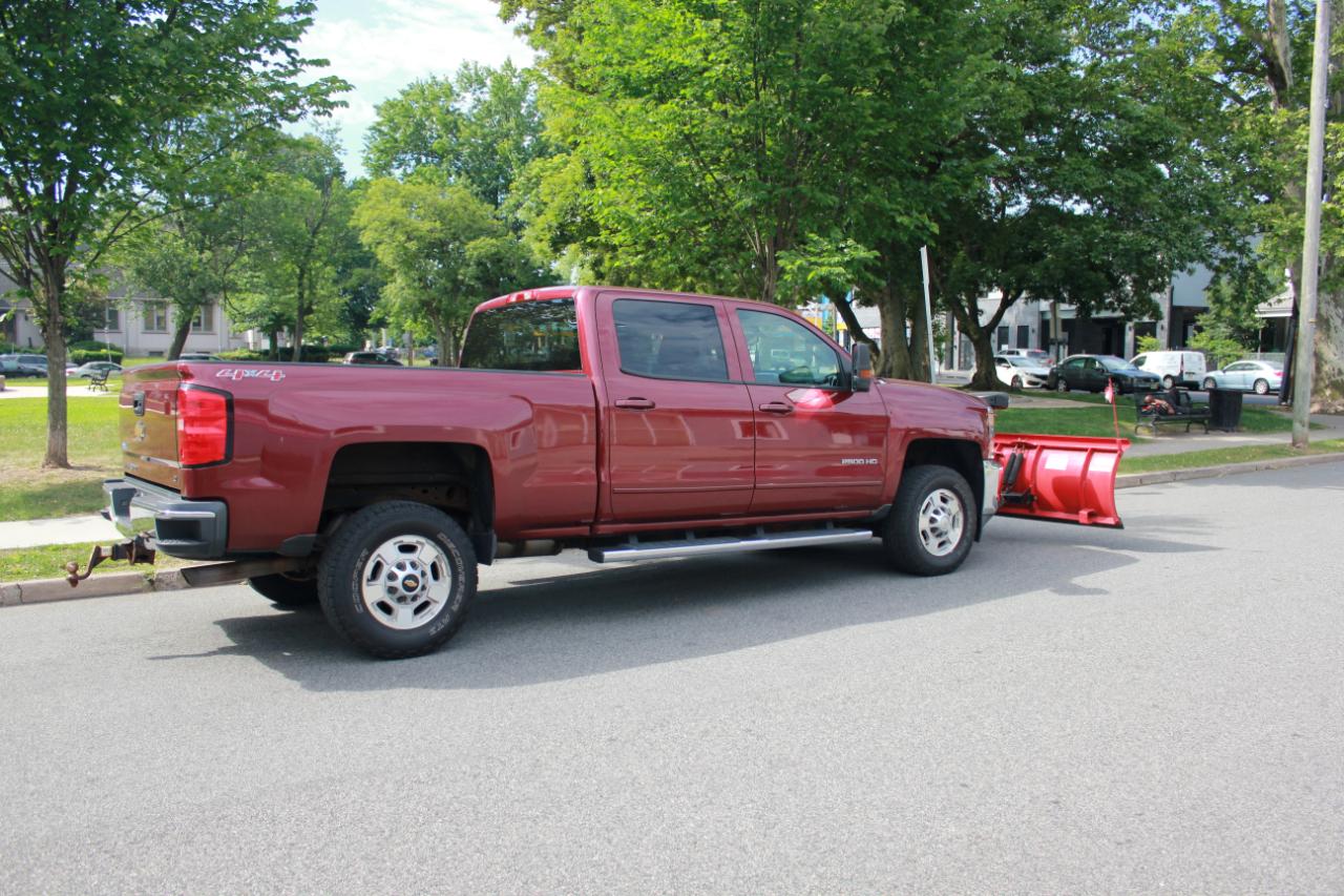 Chevrolet Silverado 2500HD LT Crew Cab Long Box 4WD 2015