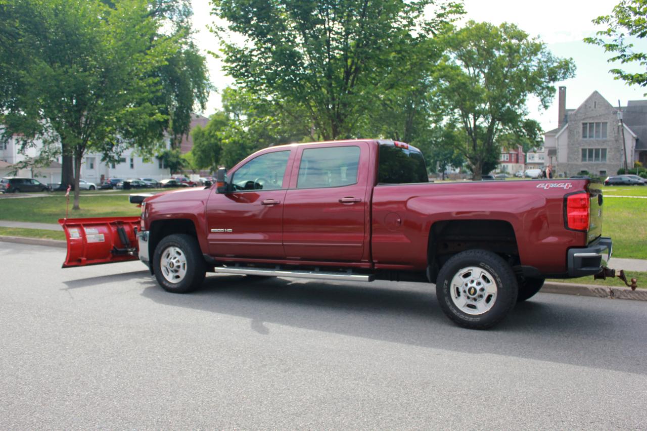 Chevrolet Silverado 2500HD LT Crew Cab Long Box 4WD 2015