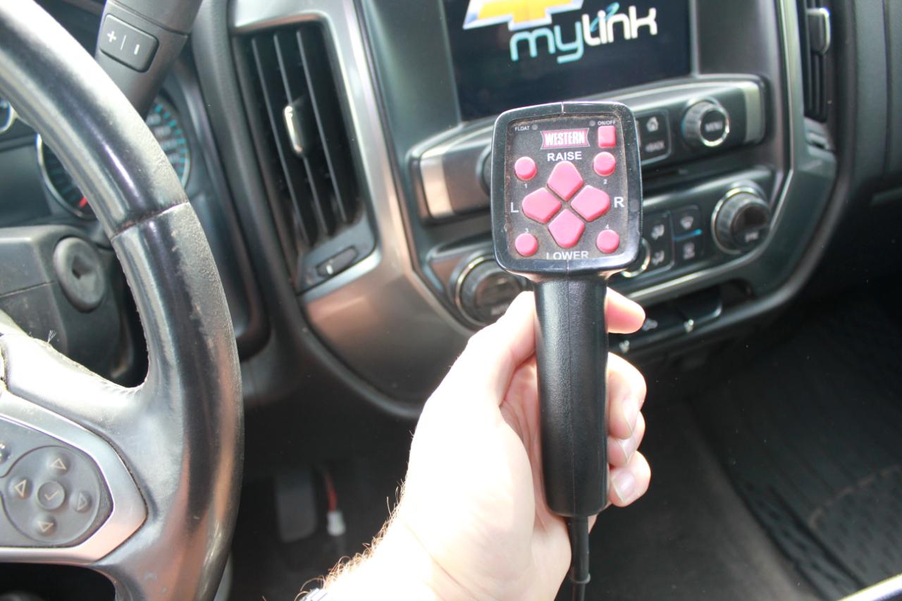 Chevrolet Silverado 2500HD LT Crew Cab Long Box 4WD 2015