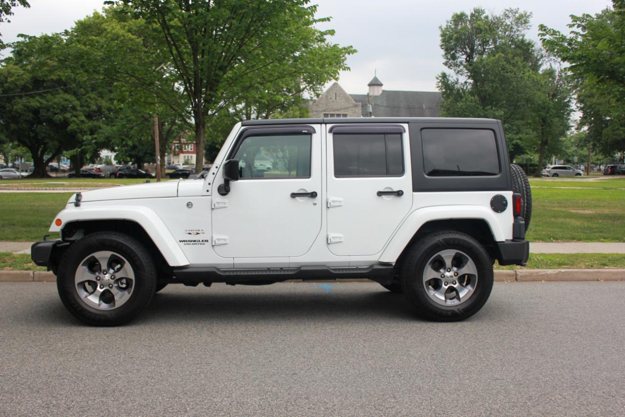 Jeep Wrangler Unlimited Sahara 4WD 2016
