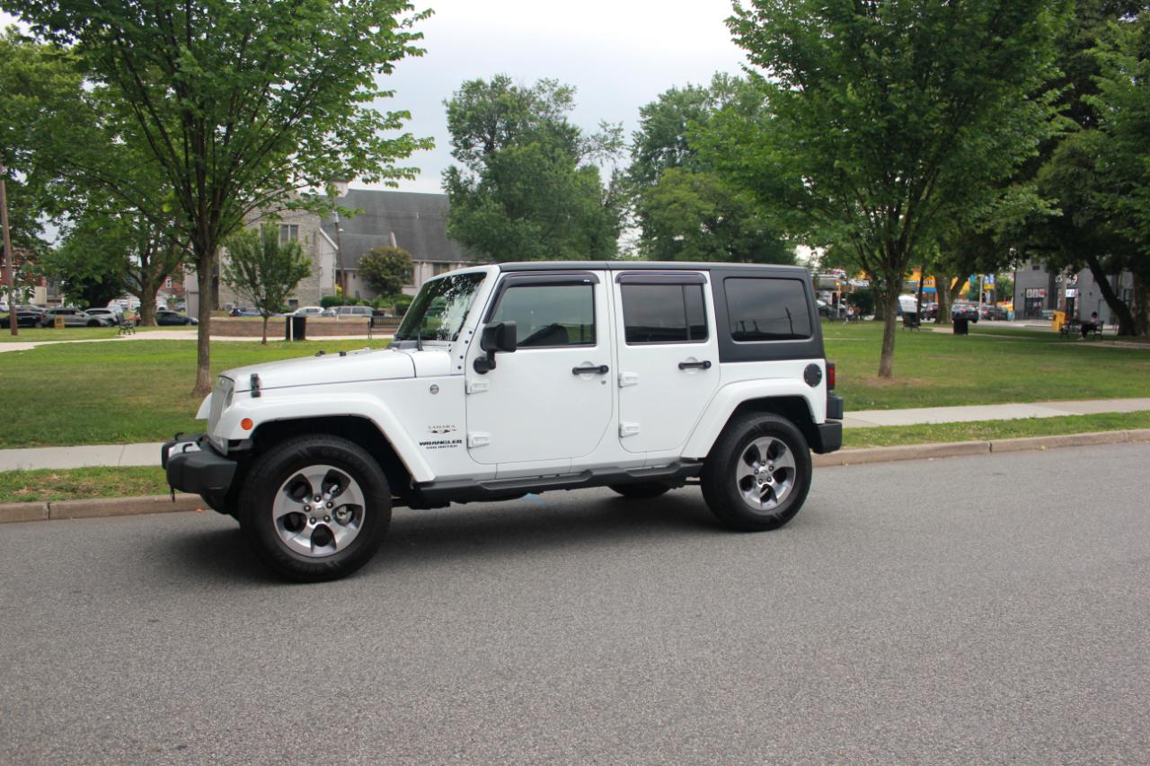 Jeep Wrangler Unlimited Sahara 4WD 2016