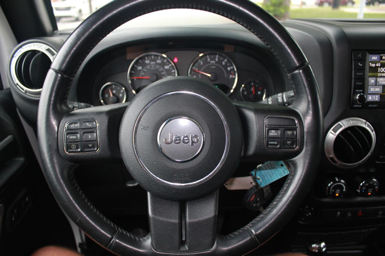 Jeep Wrangler Unlimited Sahara 4WD 2016
