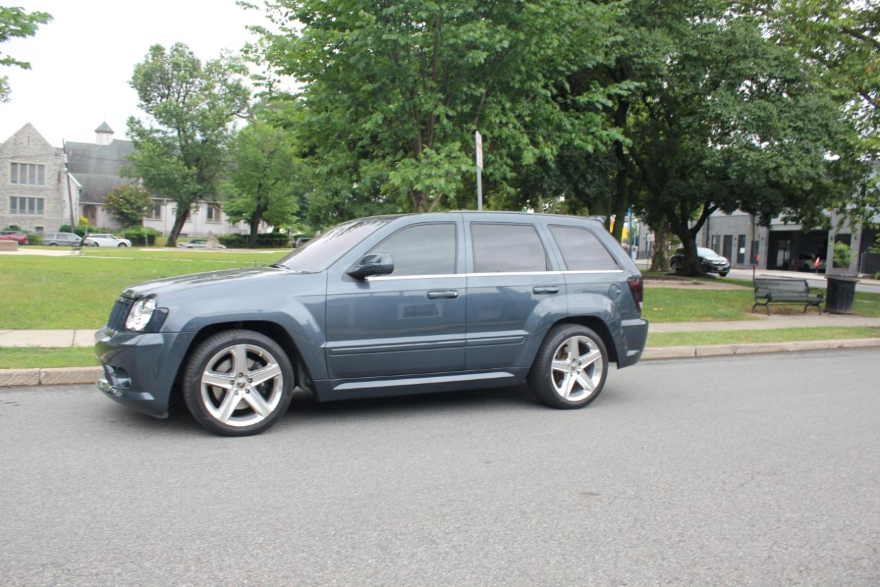 Jeep Grand Cherokee SRT-8 2008